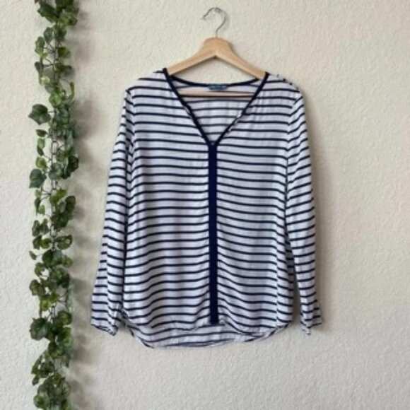 FLEUR BLEUE | TOP SIZE S WHITE/BLUE - Picture 1 of 7